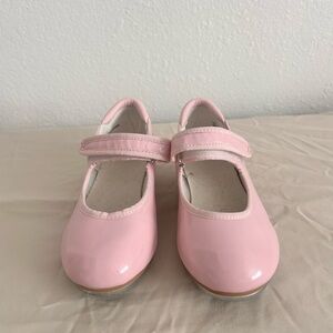 Girls toddler 9.5, Dance/ Tap Pink Shoes